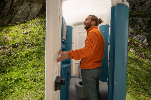 Portable Toilet Options We Offer in Holyoke, CO
