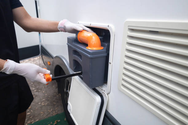 Best Porta potty delivery and setup  in Holyoke, CO