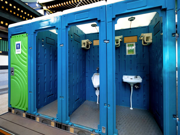 Best Sanitation services for porta potties  in Holyoke, CO